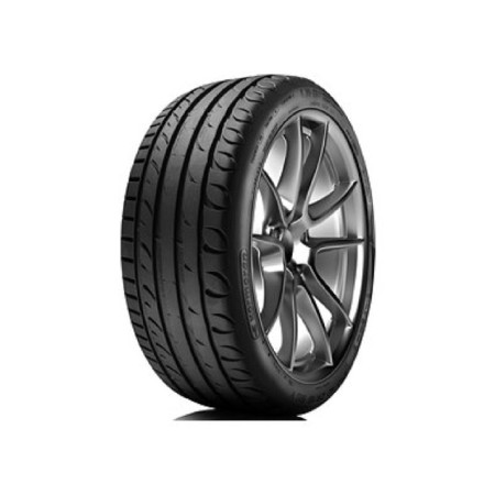 225/55R17 ULTRA HIGH PERFORMANCE 101Y XL